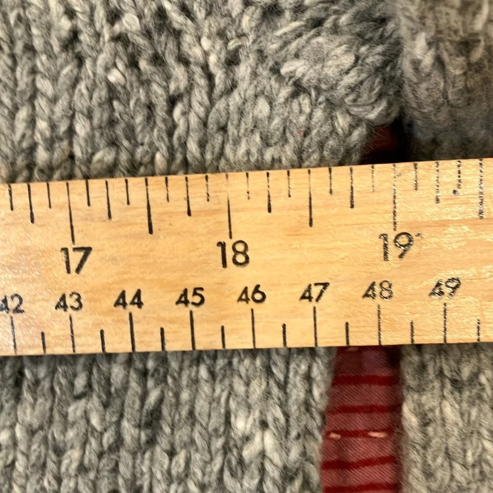 Kenar wool blend heather Gray Crew Neck Sweater - Picture 5 of 15